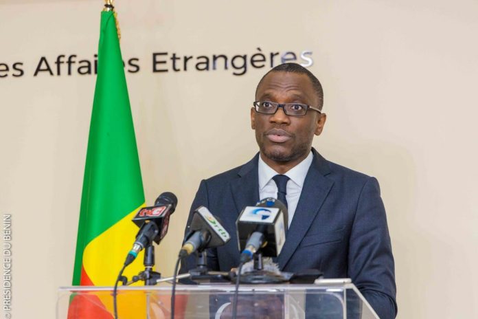 Le ministre des Affaires étrangères de la République du Bénin, Olushegun Adjadi Bakari,