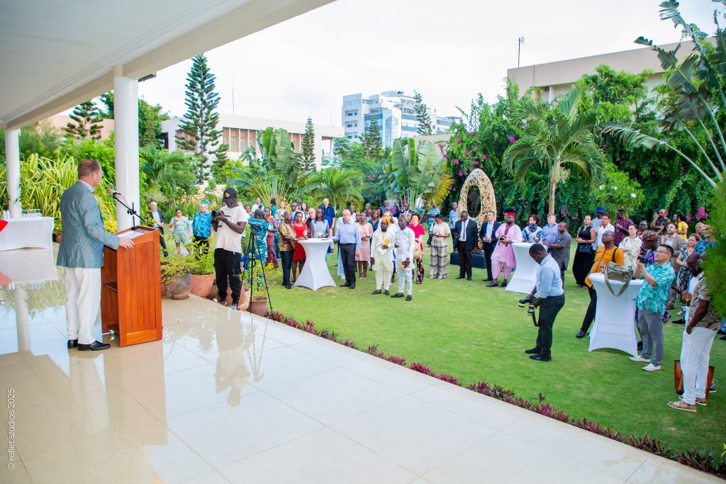 Bénin : La Résidence de l'UE abrite le vernissage des artistes Tchif et Rémy Samuz