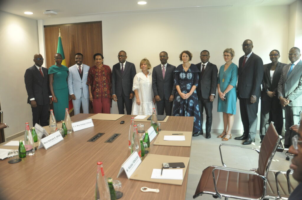 Bénin : 19,67 milliards FCFA mobilisés pour des centrales solaires de 62 MW