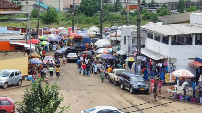 Gabon : l’informel, détenu à plus de 80 % par des étrangers